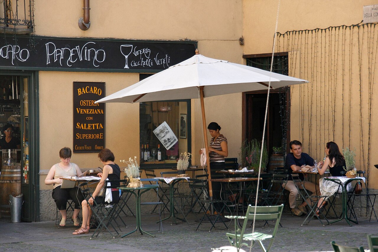 Piazza Carlo Emanuele II, Turin