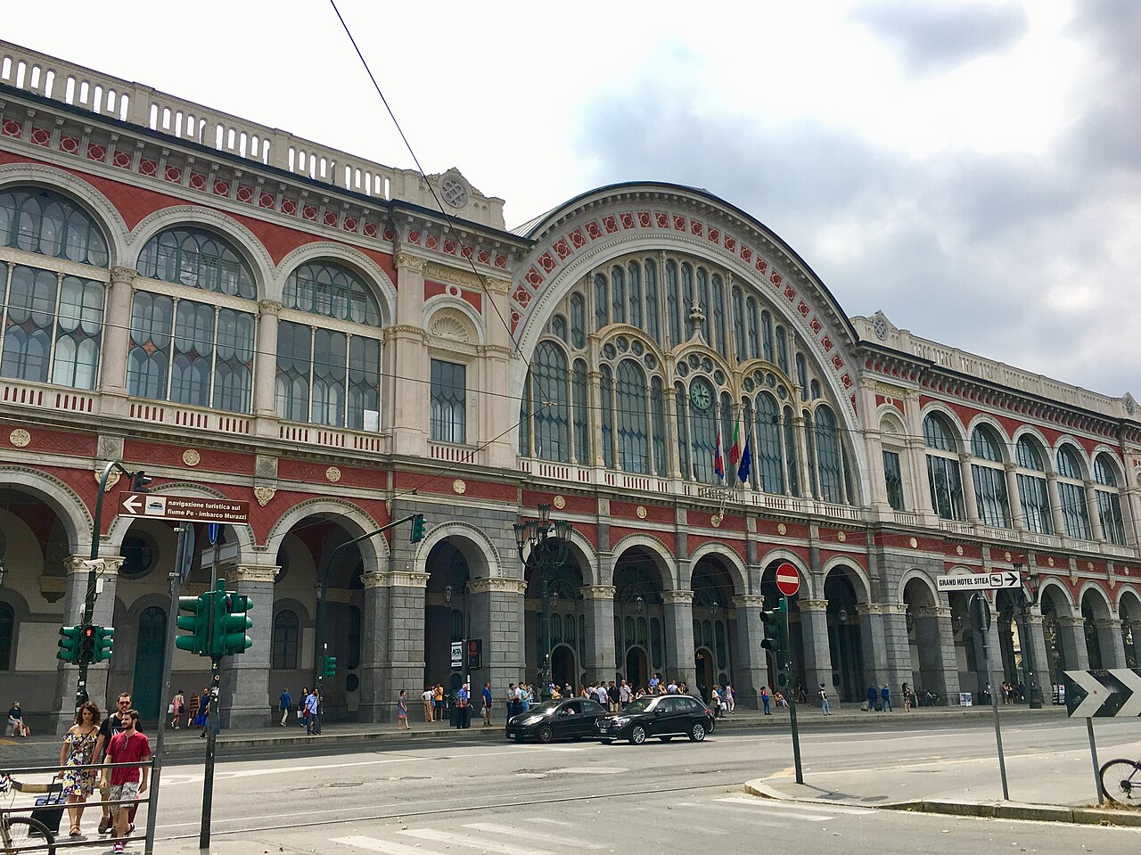 Porta Nuova, Turin